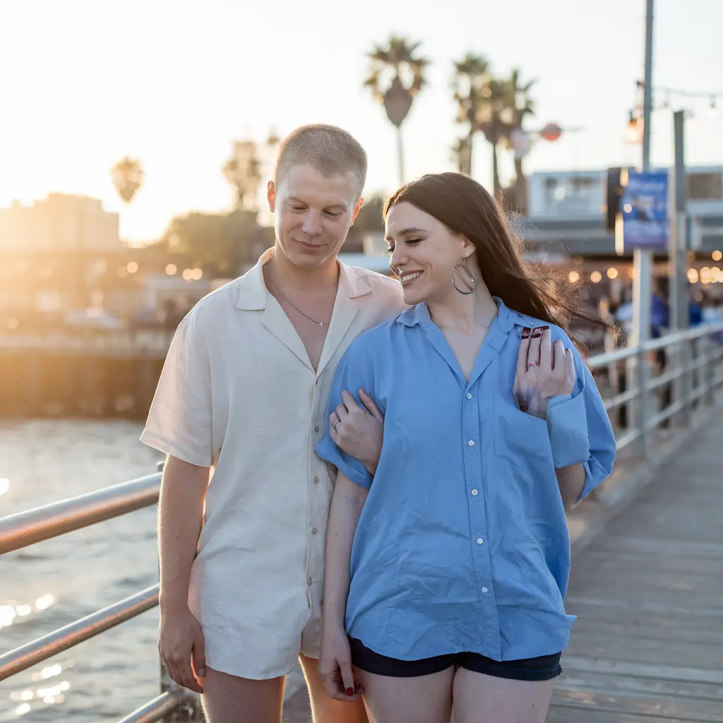 Join our online Transgender chat community in Rogers, Arkansas and meet singles who are looking for fun and meaningful conversations.